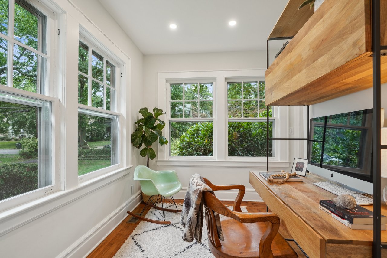 32 Rynda Rd