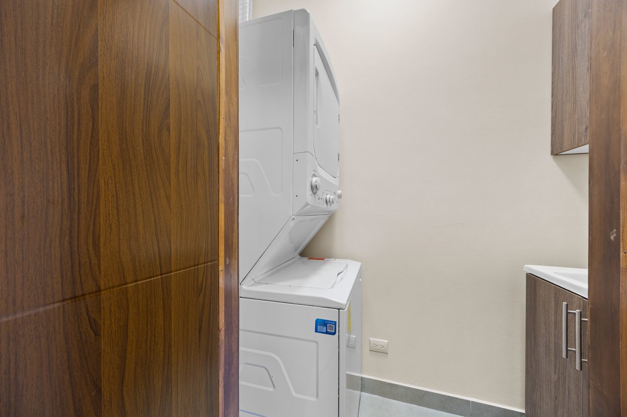 Laurel Condo Unit #20 | Affordable 2-Bedroom Condo in Gated Community near Playa Potrero