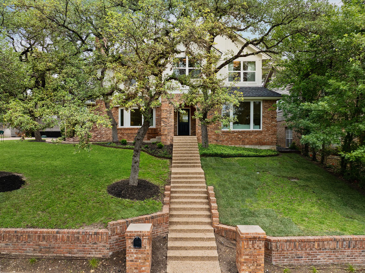 1312 Shannon Oaks TRL