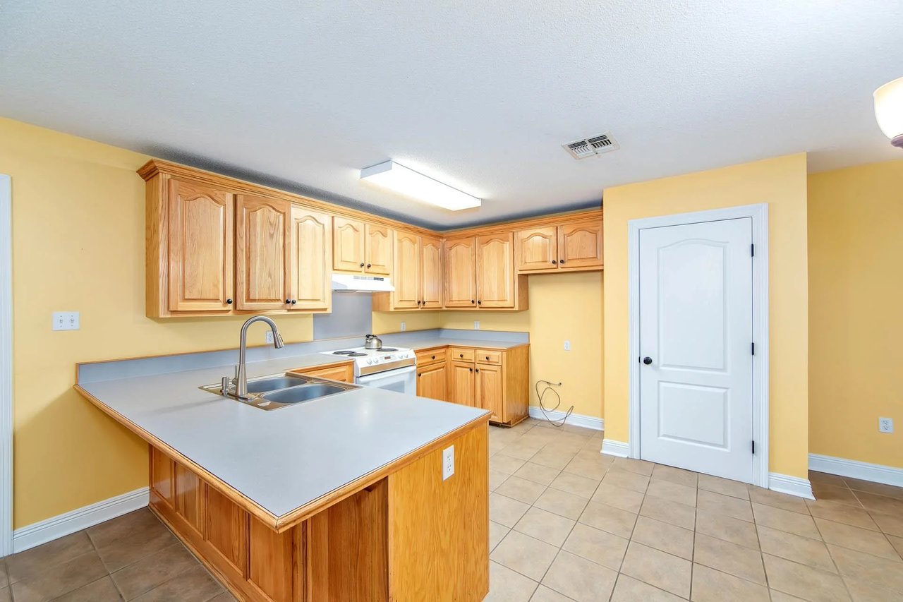 109 Saxony Dr