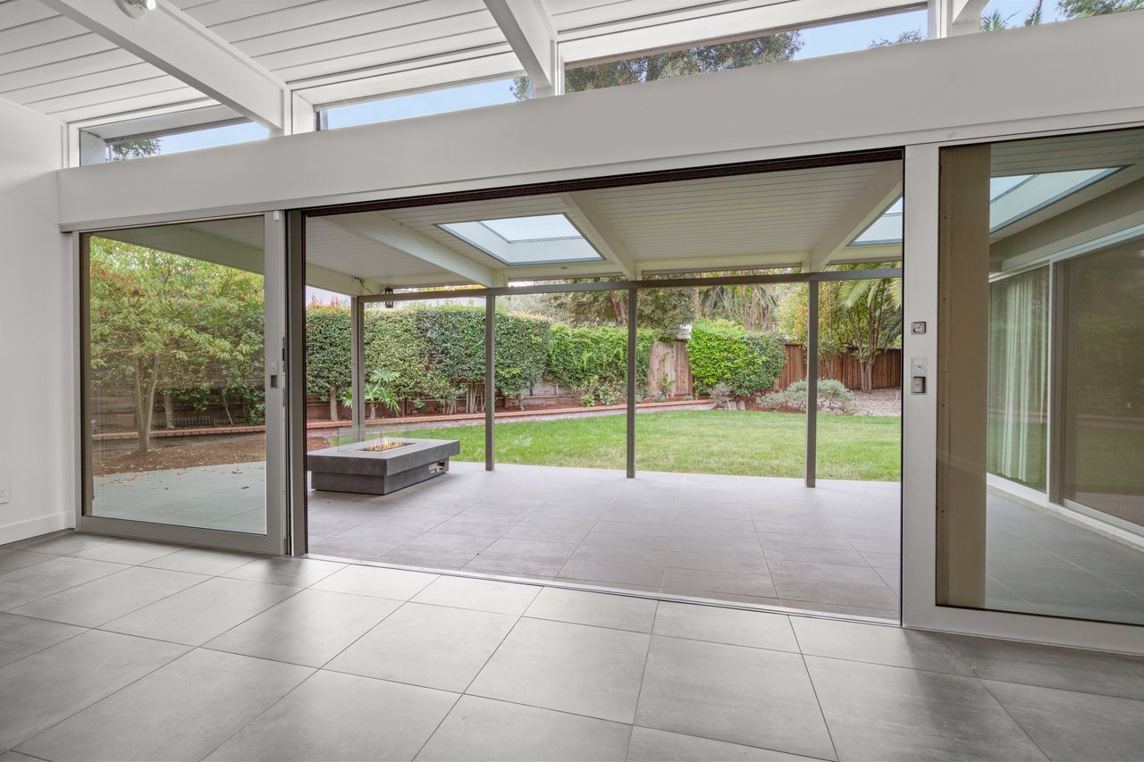 3502 Arbutus Ave, Palo Alto, CA 94303