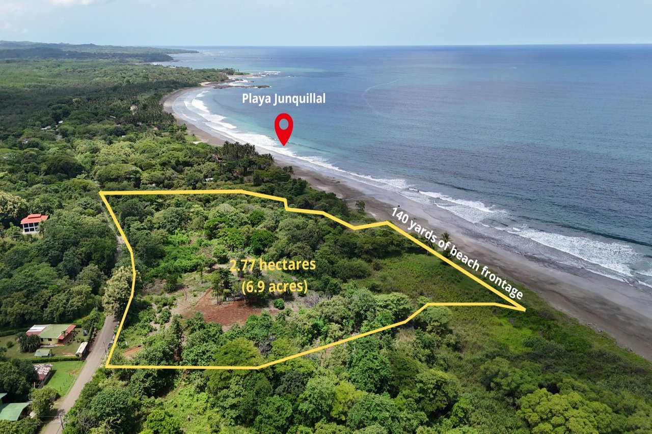 One of a kind Beach Front Parcel in Junquillal Junquillal,