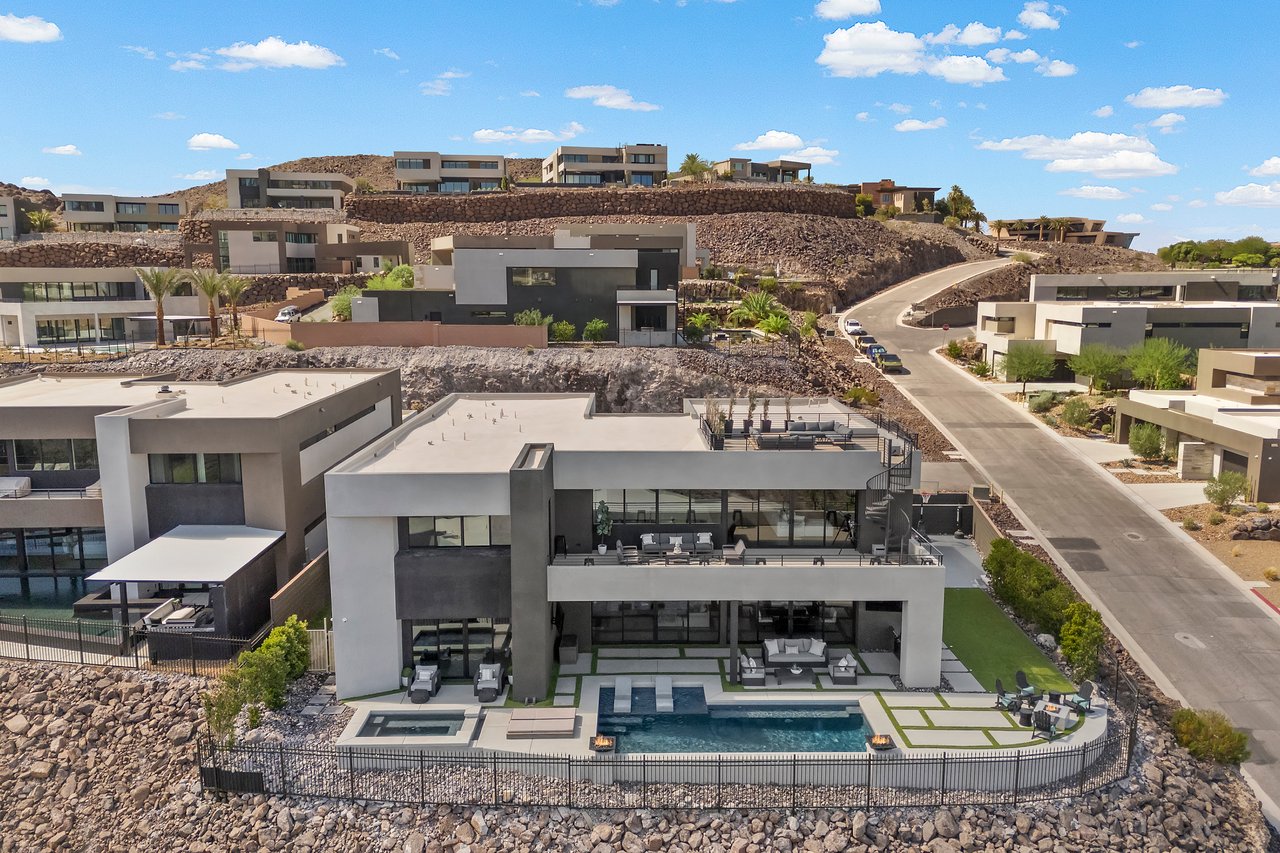 1463 Solitude Ridge Dr