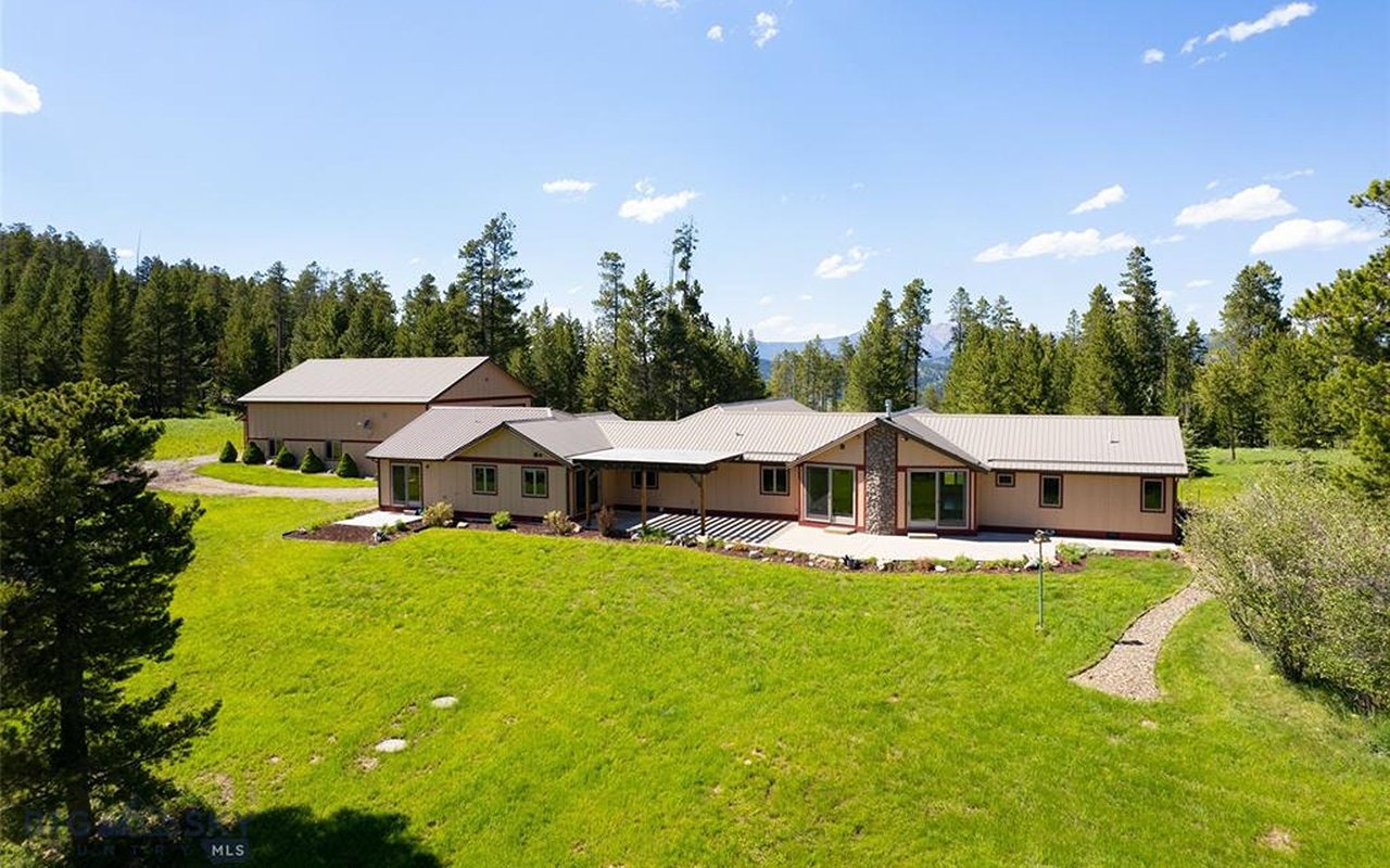1230 Chestnut Ridge Rd
