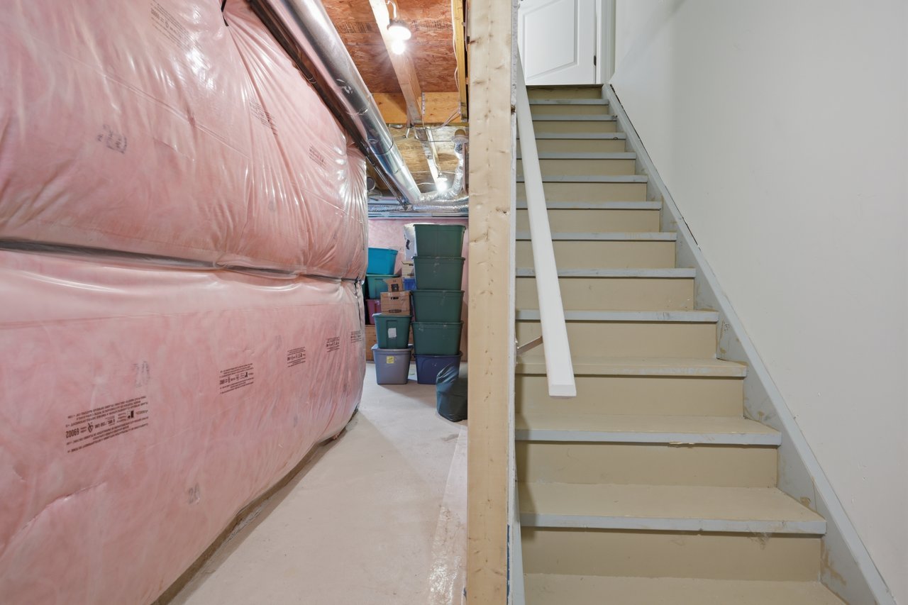Waterdown Townhome
