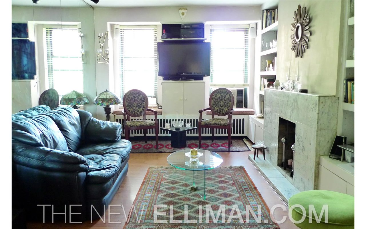 88 Horatio Street Unit: 4A