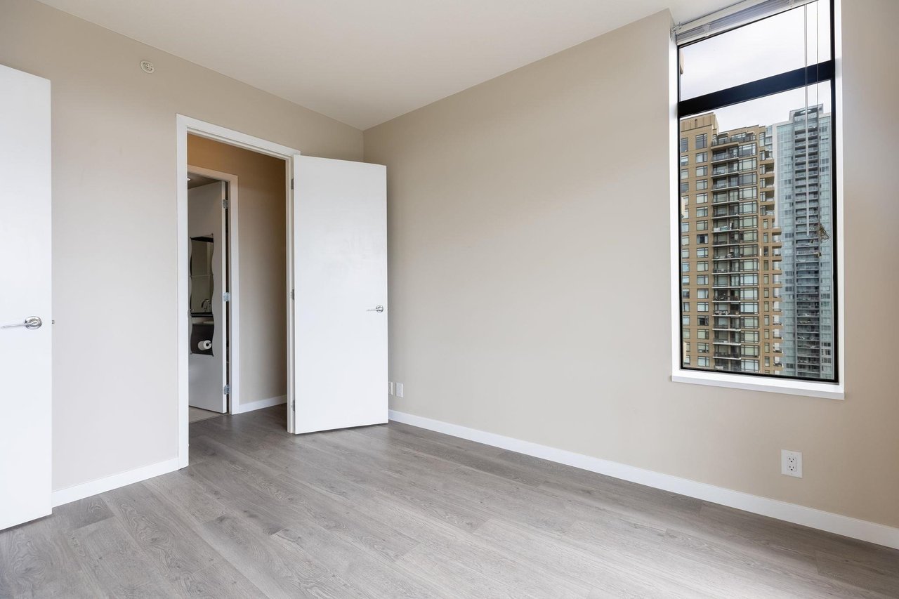 2345 Madison Ave, #2002