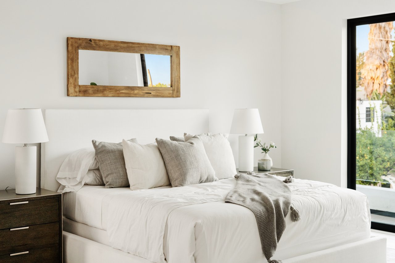 Ambrosia at Hillhurst