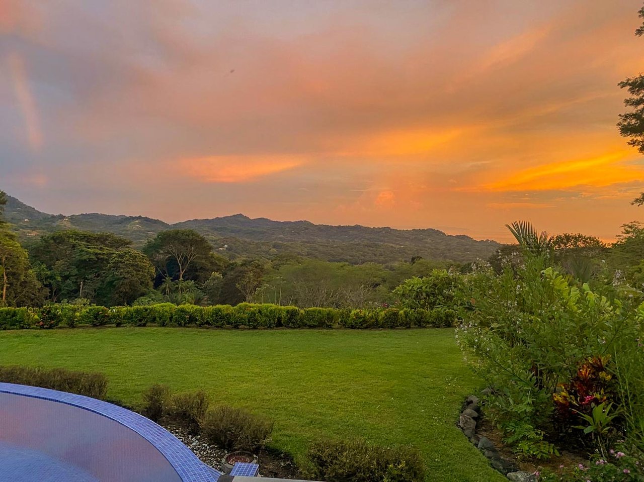 Private 2-Bed Hacienda with Ocean & Mountain Views, Pool & Development Potential in Ojochal