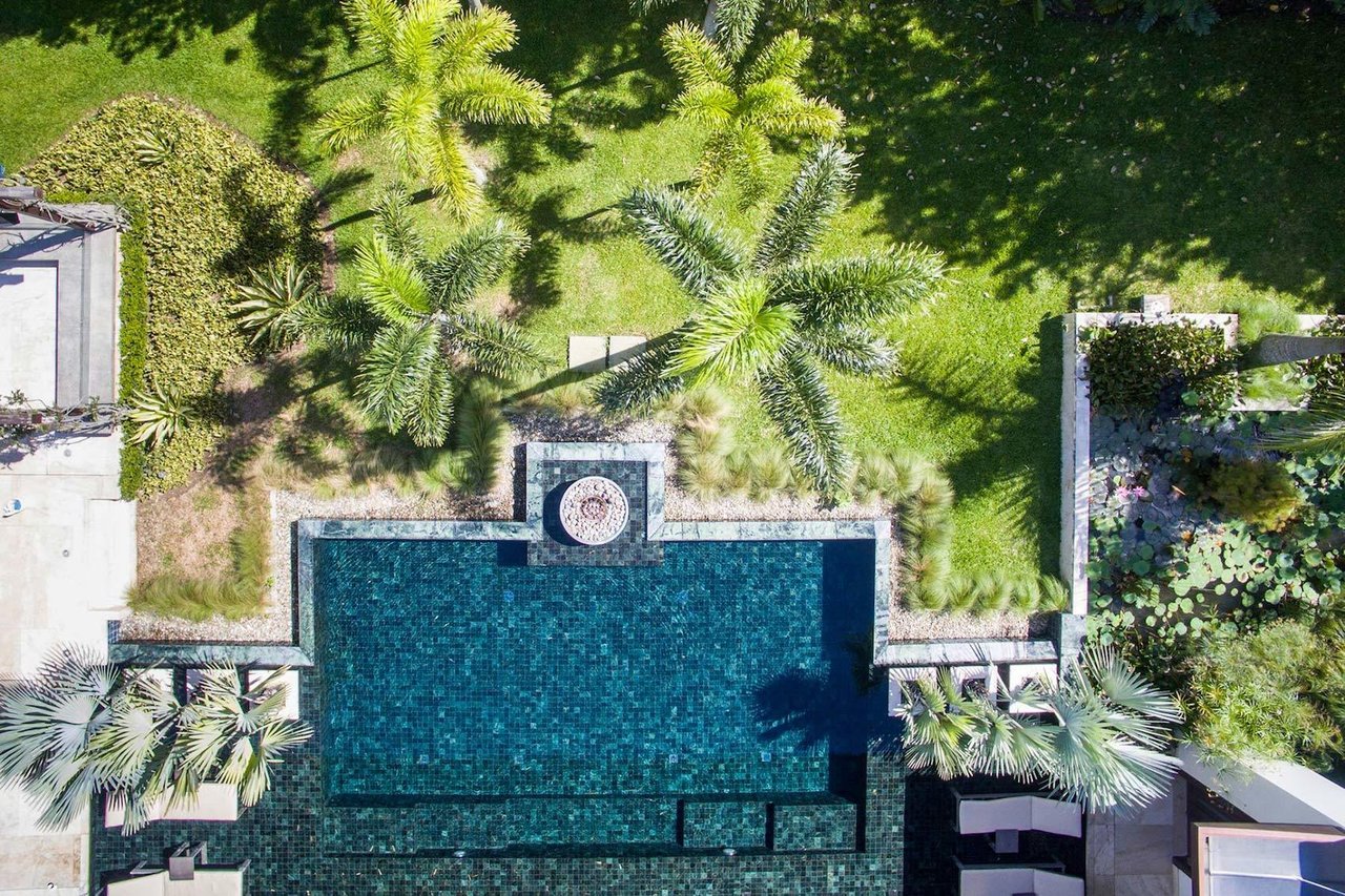 Tropical Single Story Estate, Santa Ana, San Jose