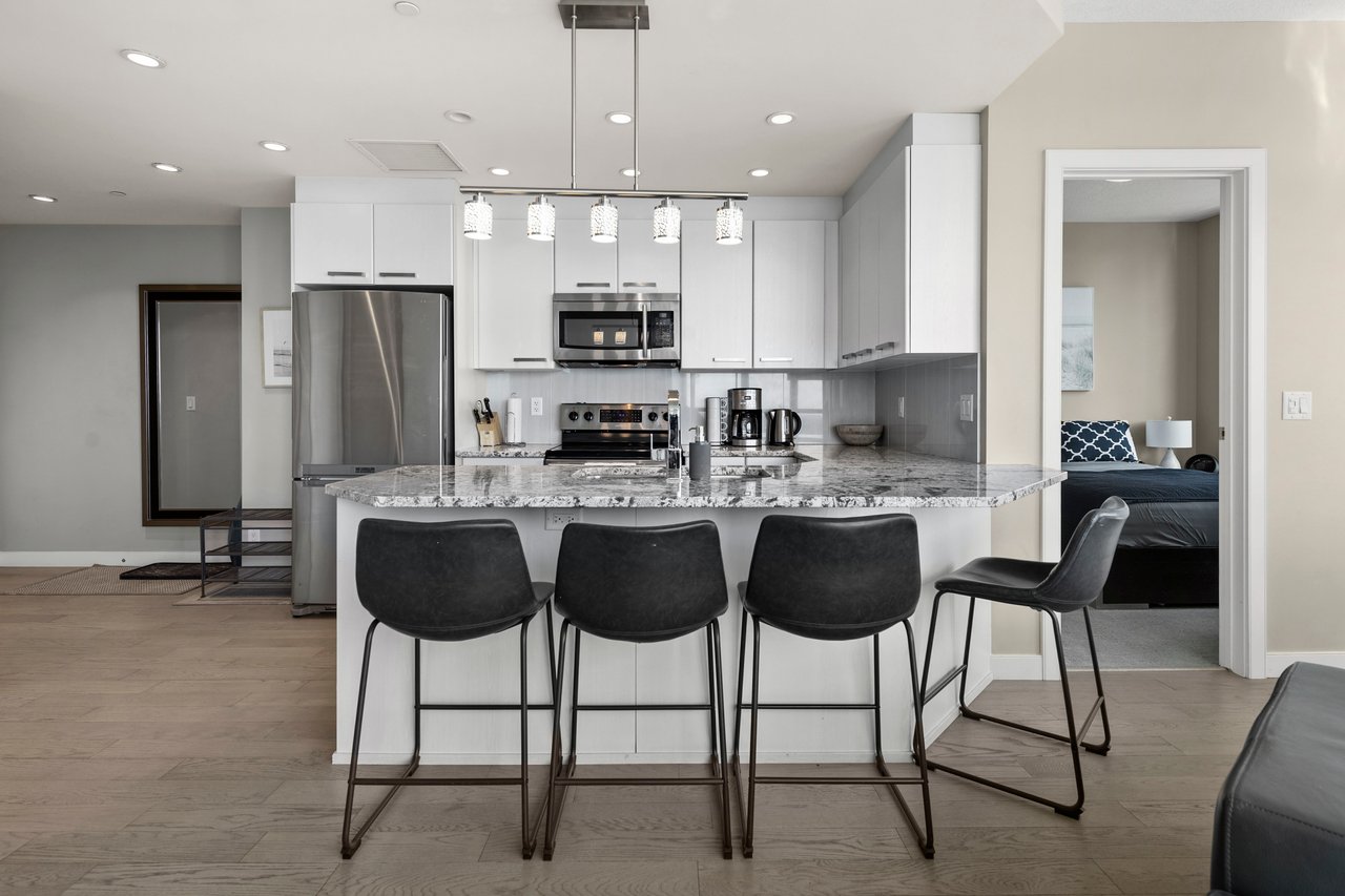 225 11 Avenue SE Unit: 2605