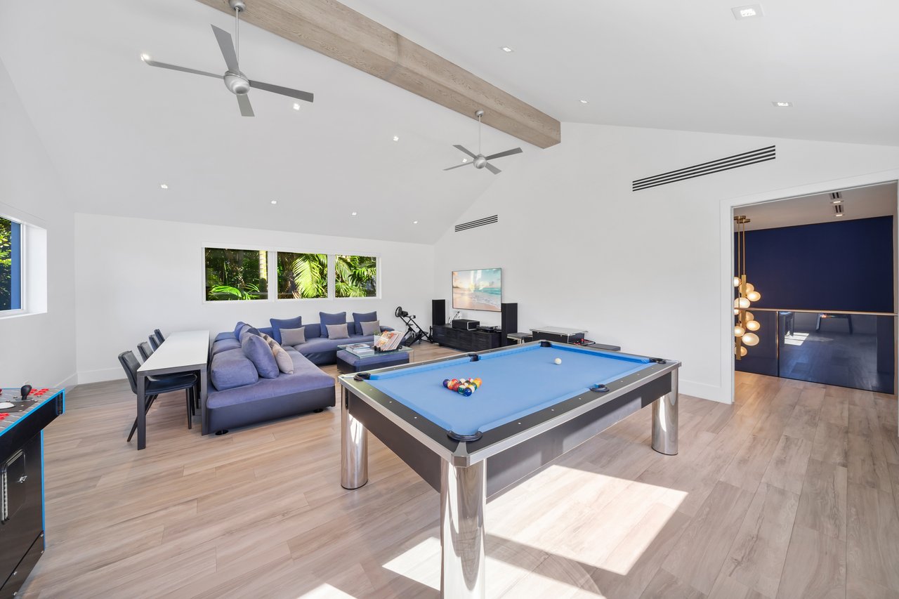180 Cape Florida Drive