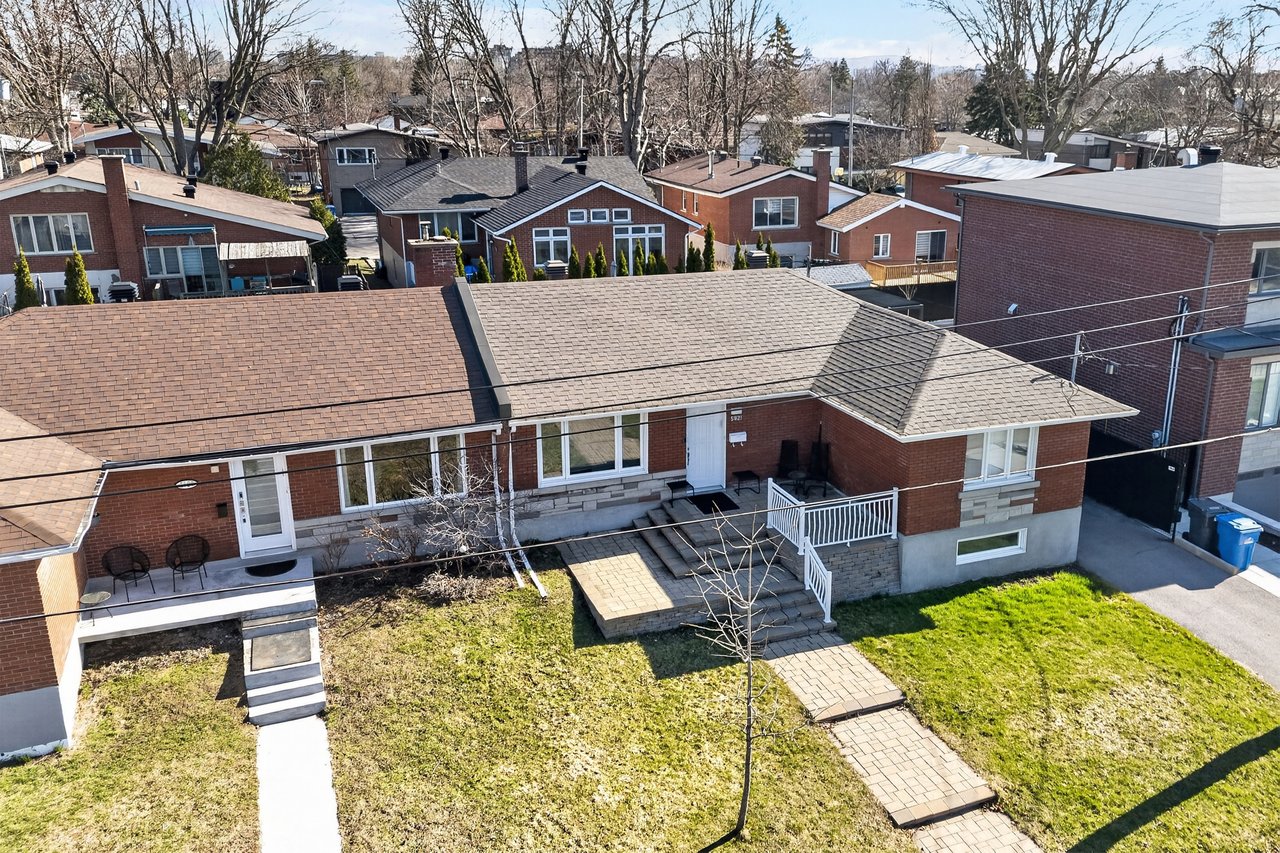   Maison à Côte St-Luc - Côte St-Luc House For Sale