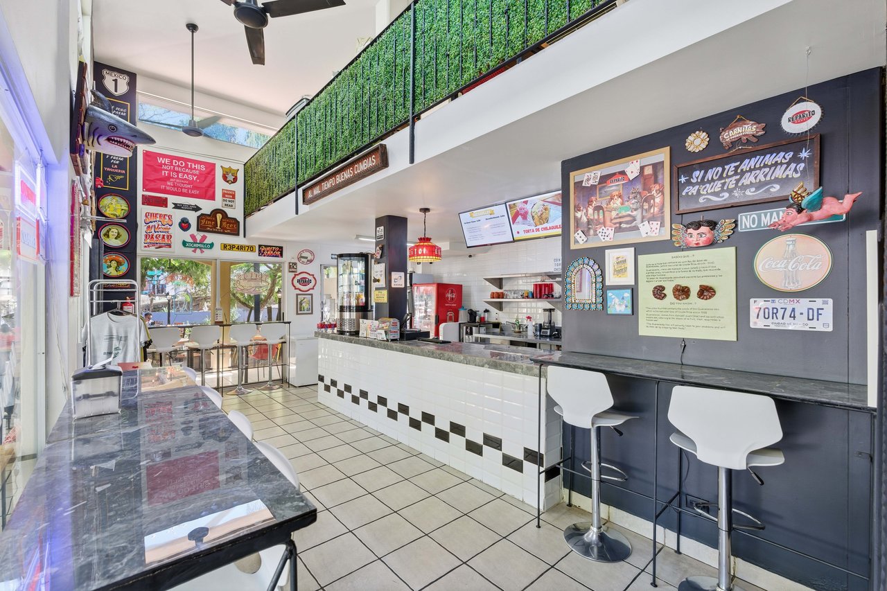 Reparito House | Turnkey Restaurant & Commercial Property for Sale