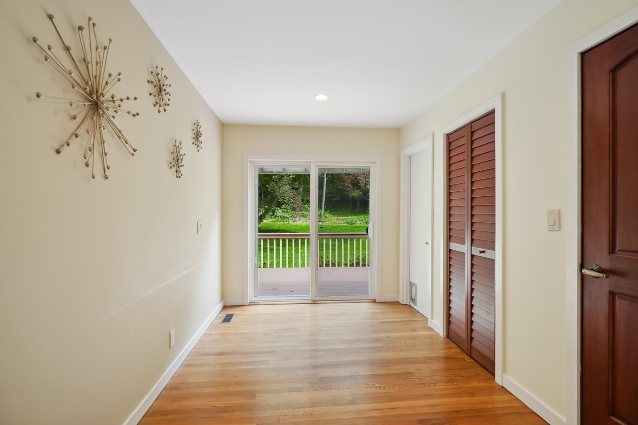 49 Rock Hill Road