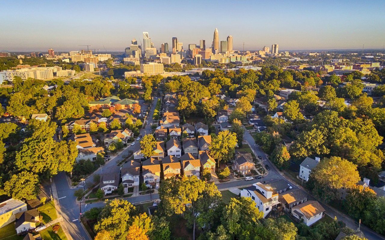 Charlotte & Neighborhood Guide | Homes for Sale