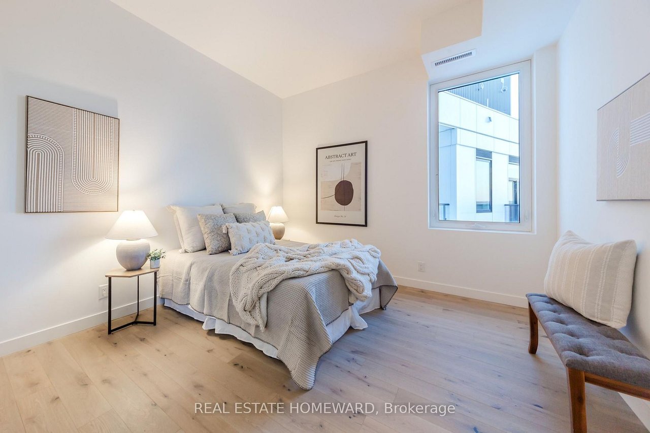 PENTHOUSE BY THE BEACHES 