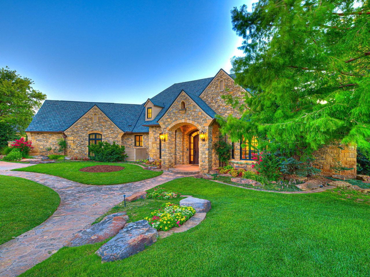 The Agency Oklahoma Listing of the Week: Oak Tree National's Most Extraordinary Estate - Wyatt Poindexter - The Agency OKC & Tulsa