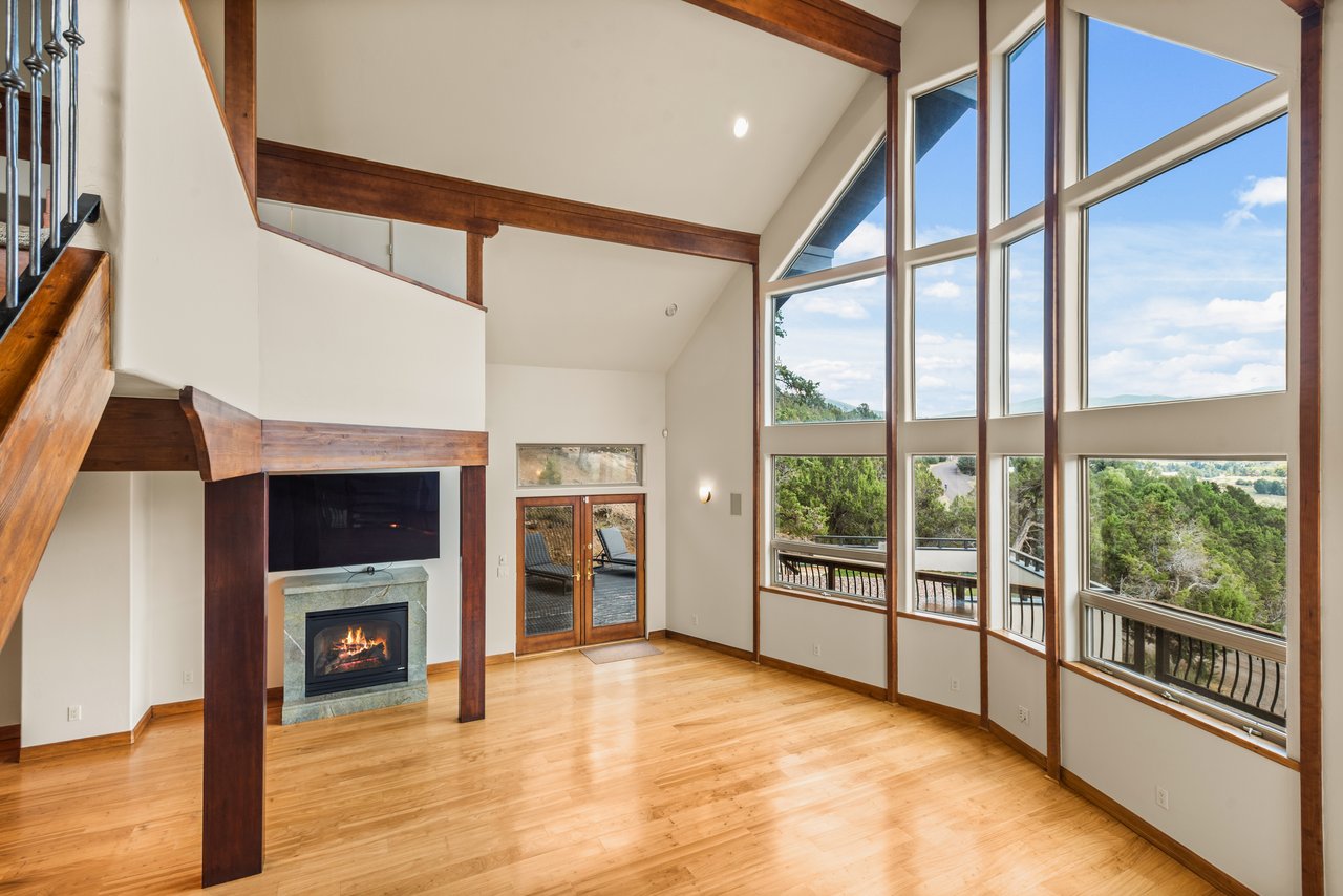 Centrally Located Mountain Chalet in Basalt 