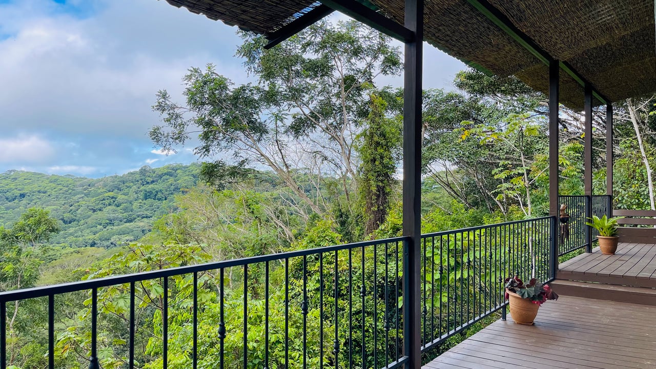 Jungle Canopy Retreat with Ocean, Cano Island & Mountain Views Near Dominical