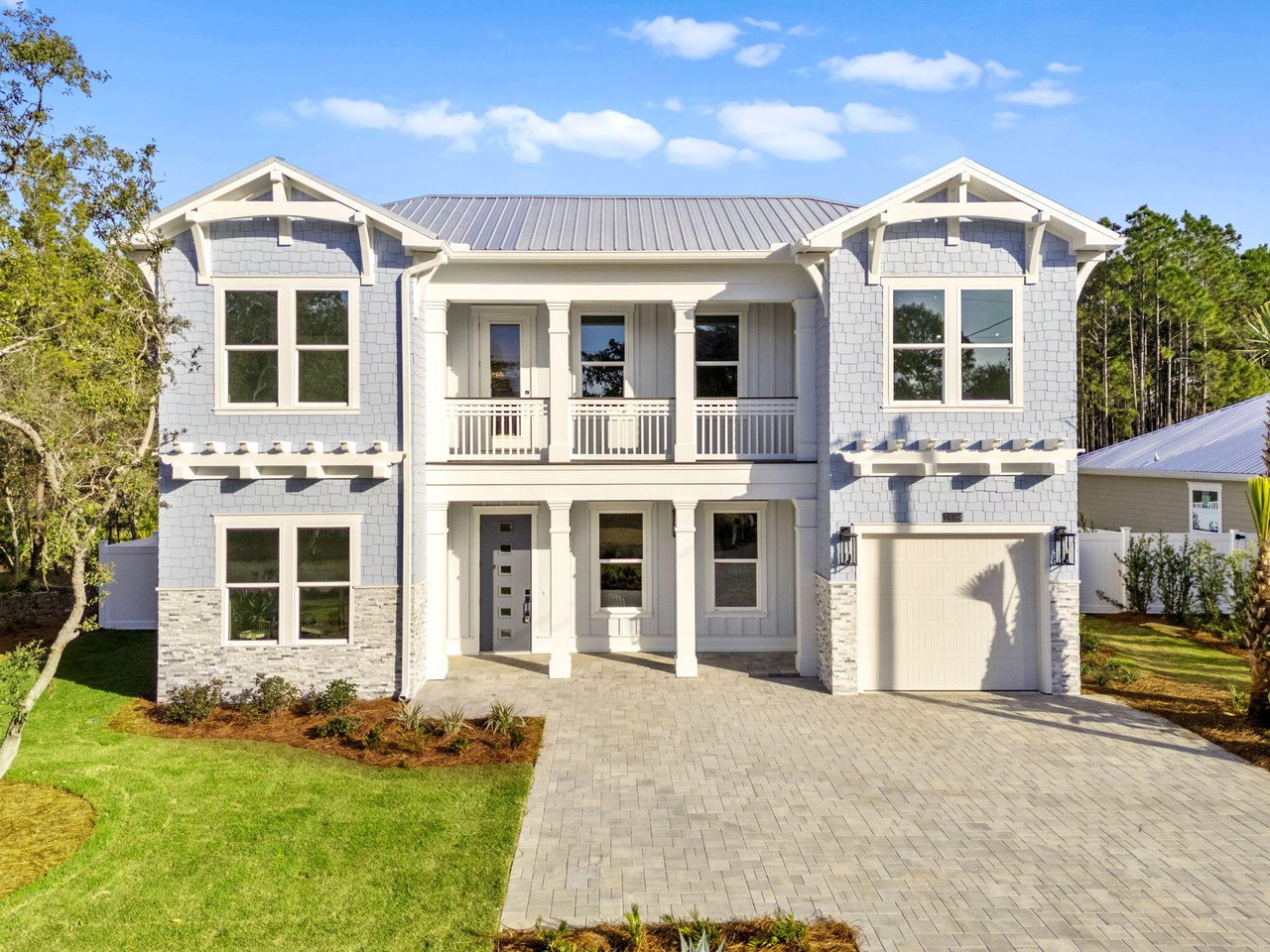 How to Find a Top-Rated Real Estate Agent Specializing in 30A Properties