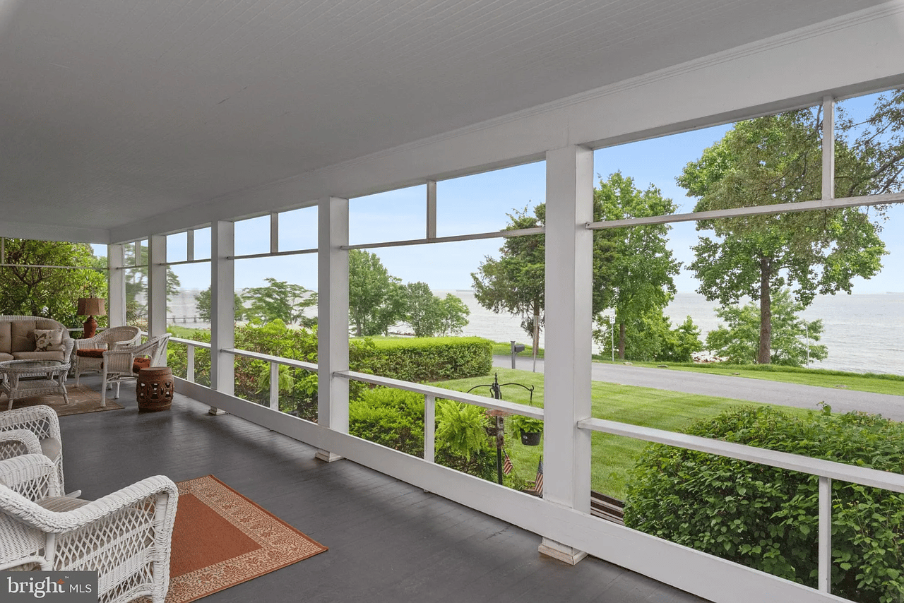 57 Bay Dr