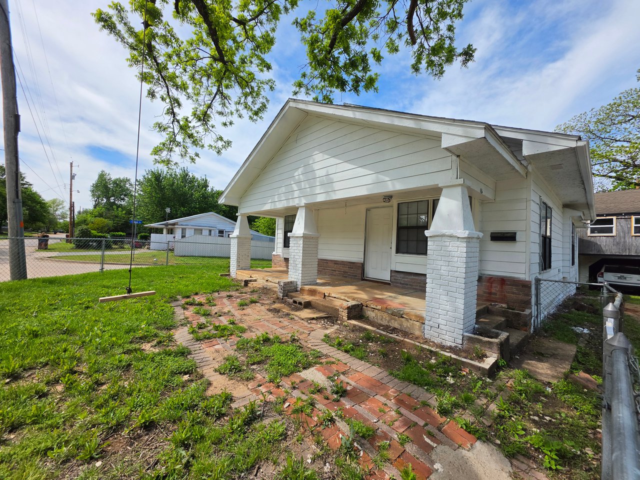 240 S Draper Ave