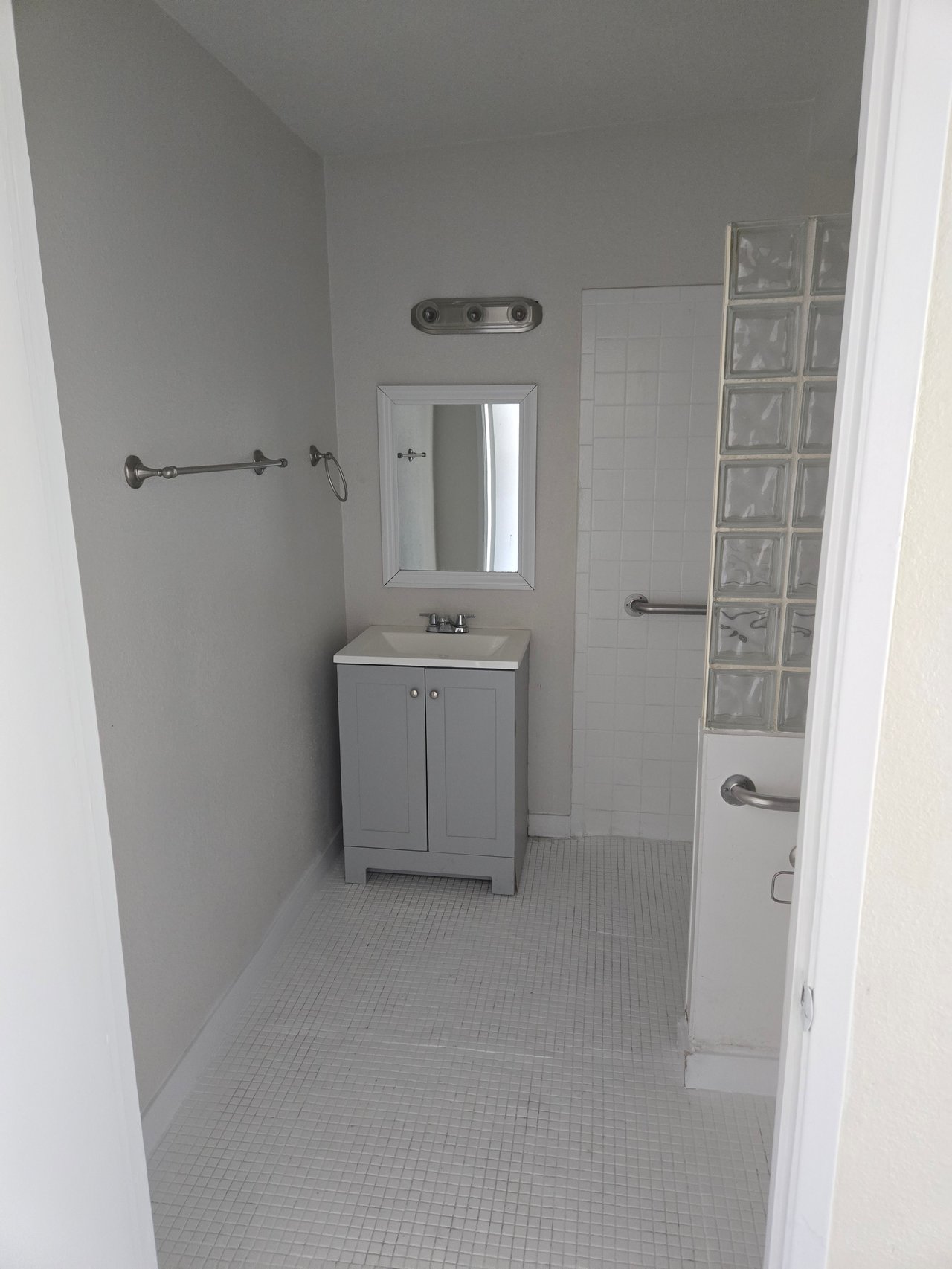 2107 Statz Street #5