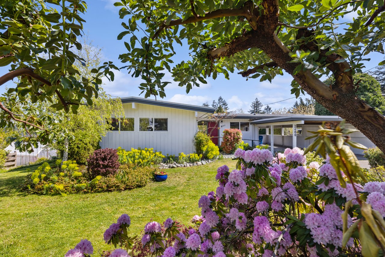2480 Glenayr Drive 