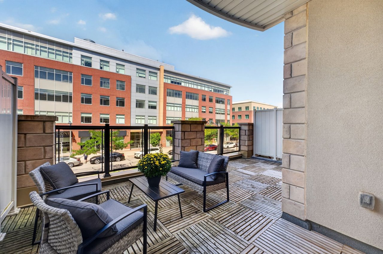 214 - 216 Oak Park Blvd