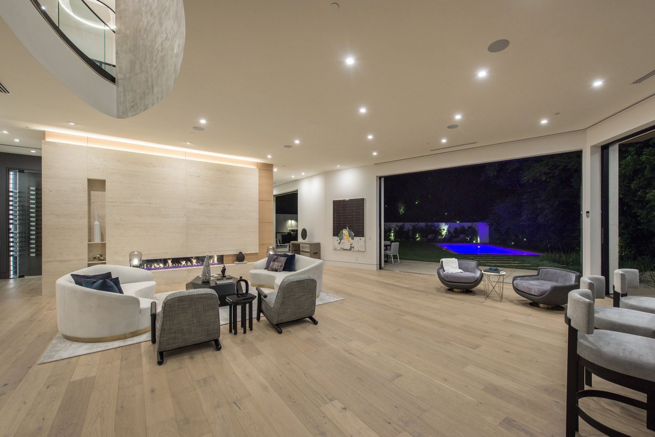 1059 Maybrook Dr
