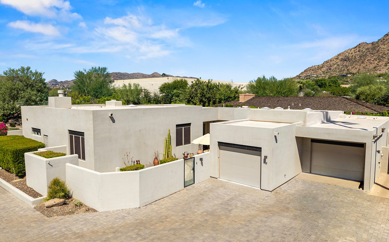 5434 E Lincoln Drive 19