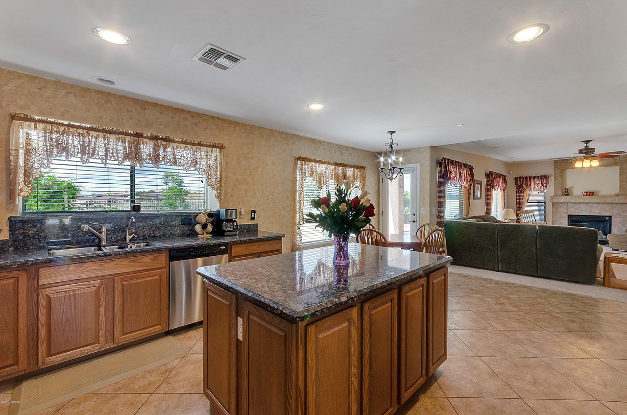 39268 Mountain Shadow Dr