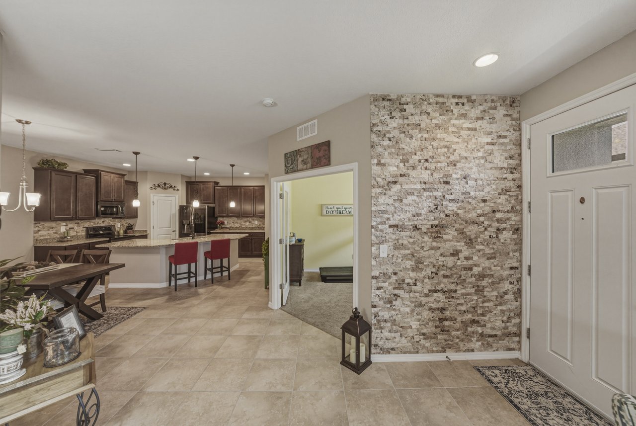 7739 Timberview Loop
