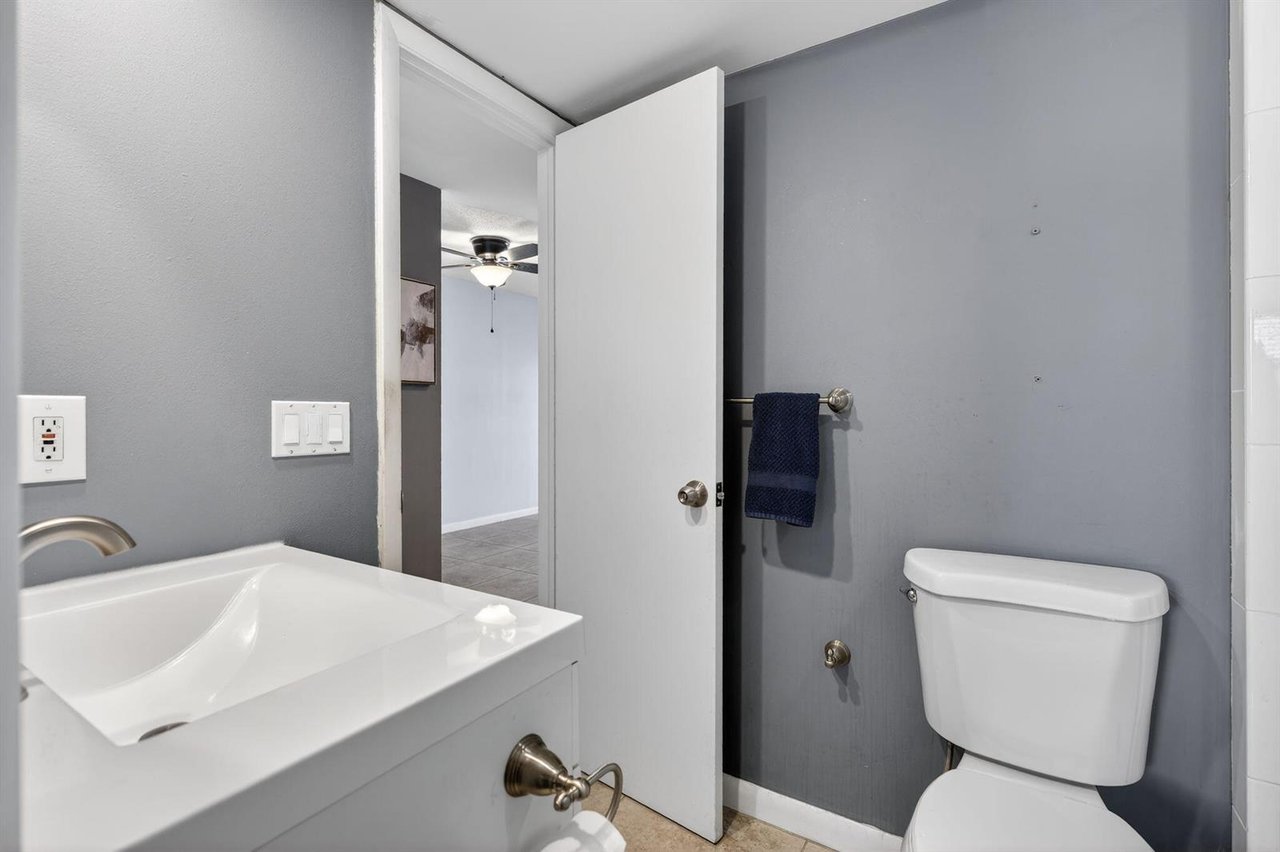 121 Wettaw Lane Ln #112