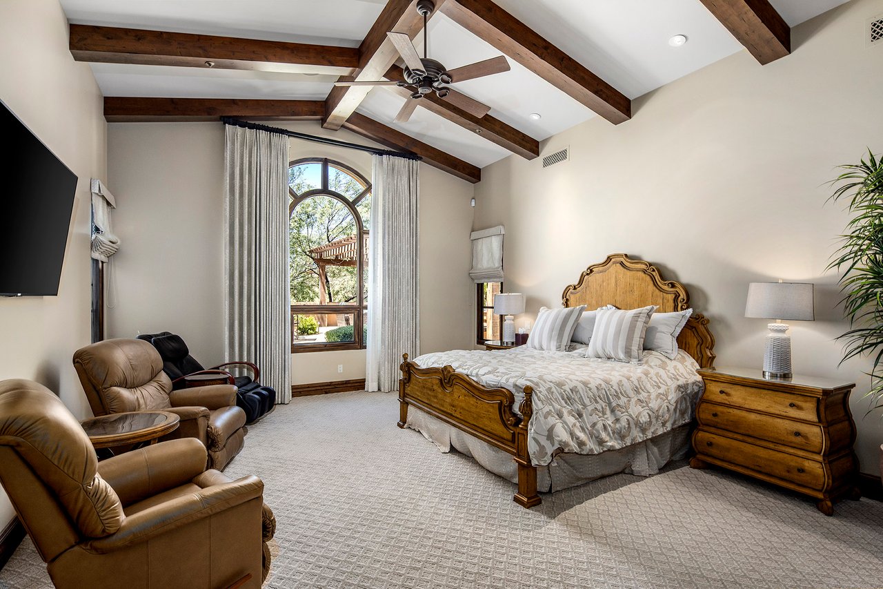 18826 N 101ST Place, 10