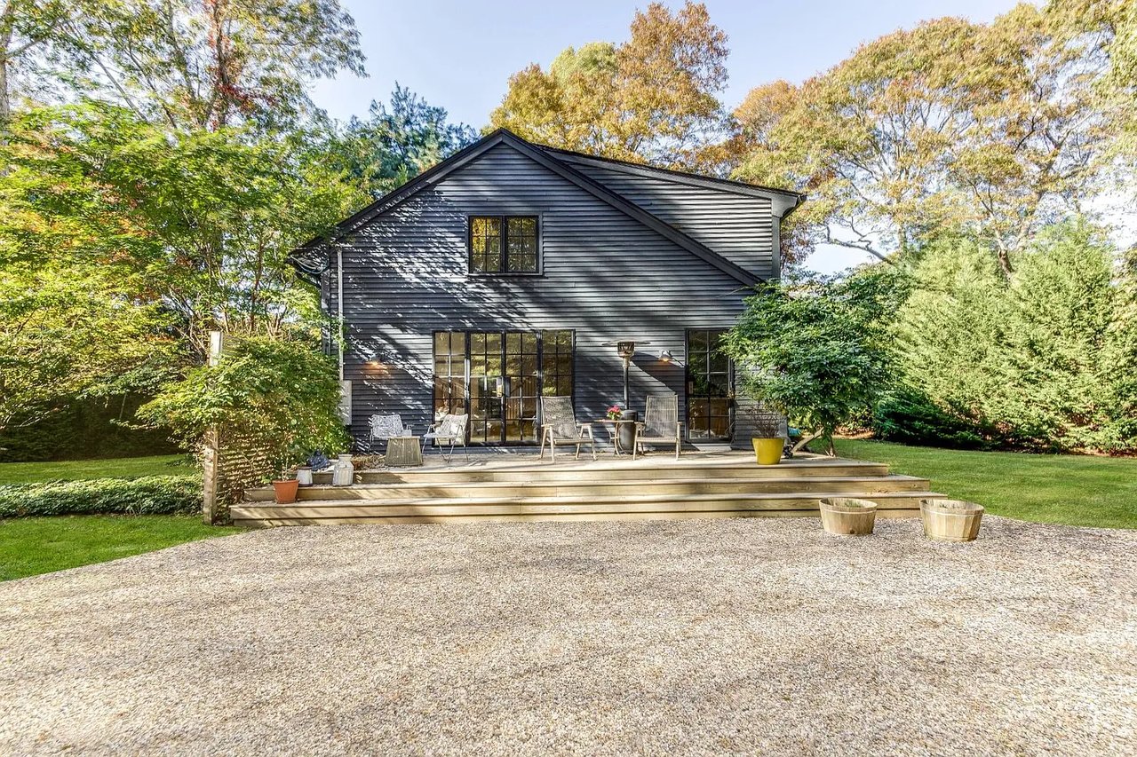 65 Sandra Rd