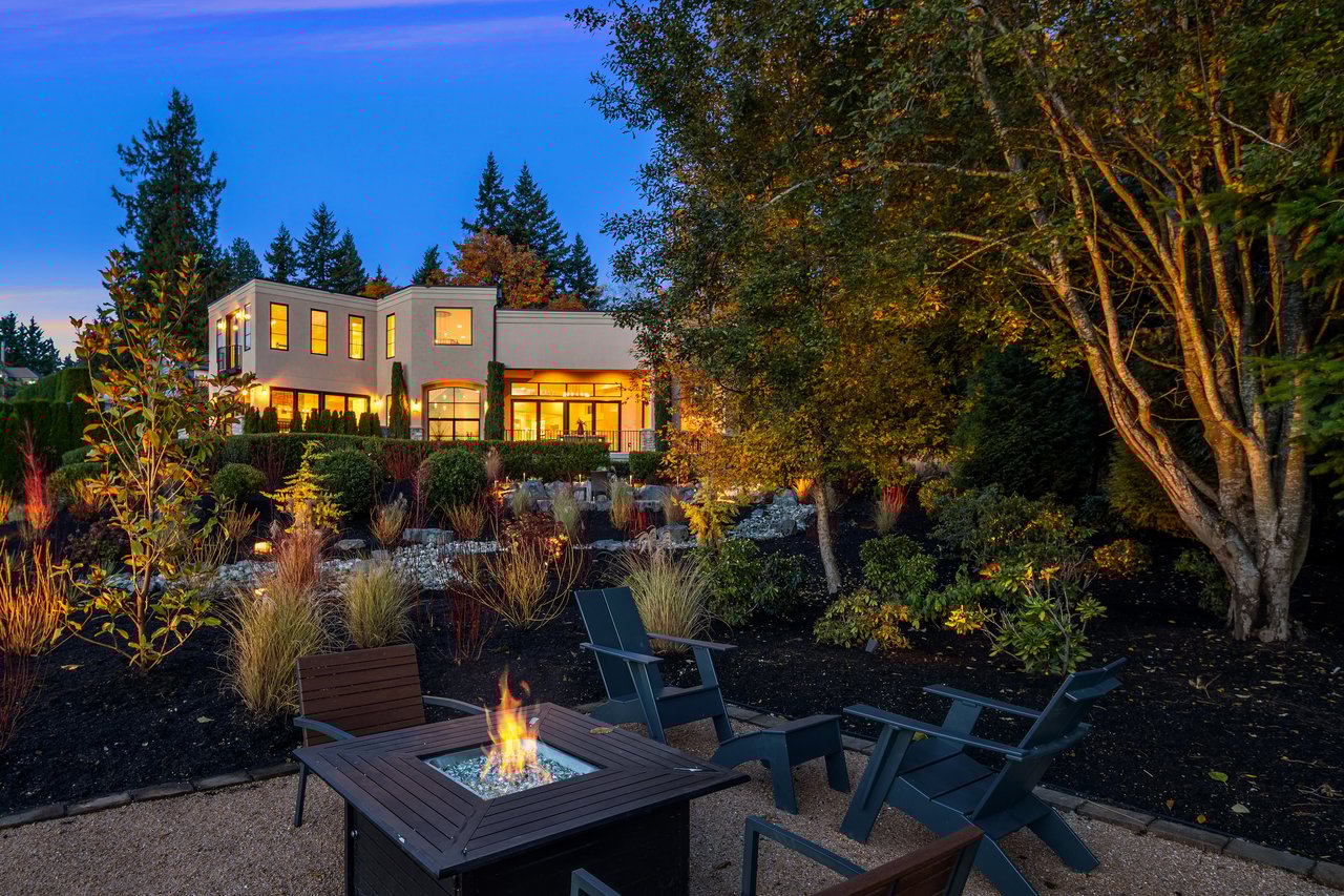 9228 112th Avenue NE