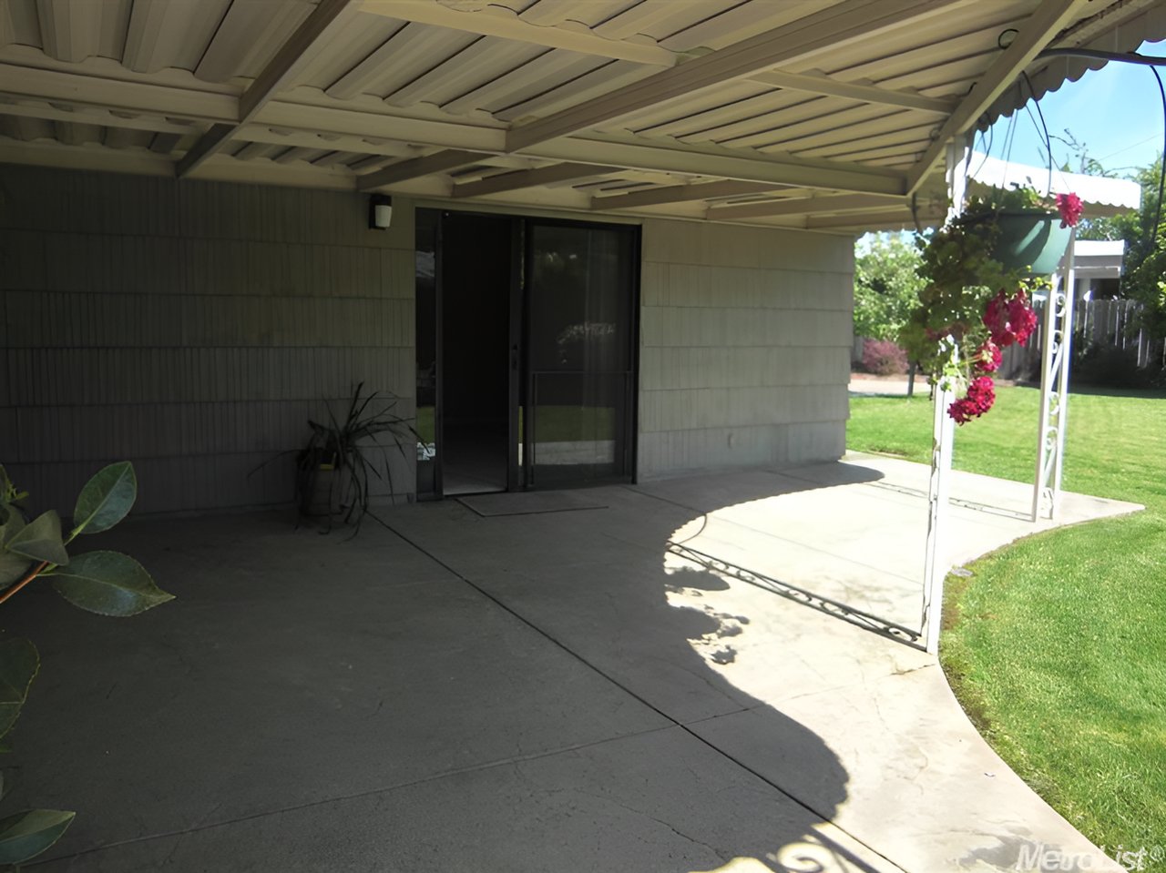 Sold in 95820- Congratulations Julie and Dolores! - Represented Buyer