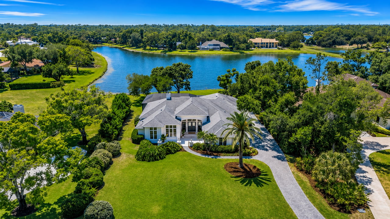 5016 Cherry Laurel Ln, Sarasota, FL 34241