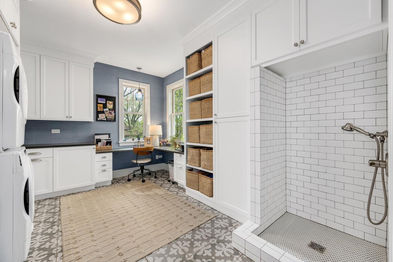 1303 N Cross St, Wheaton IL – Custom Luxury Home Built in 2019 with Resort-Style Outdoor Living