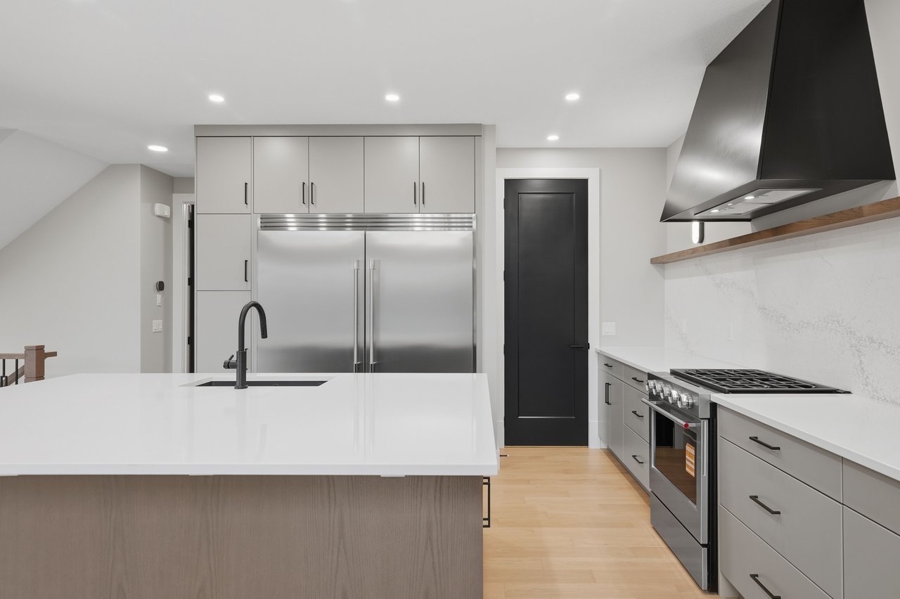 116 Greenwich Heath NW