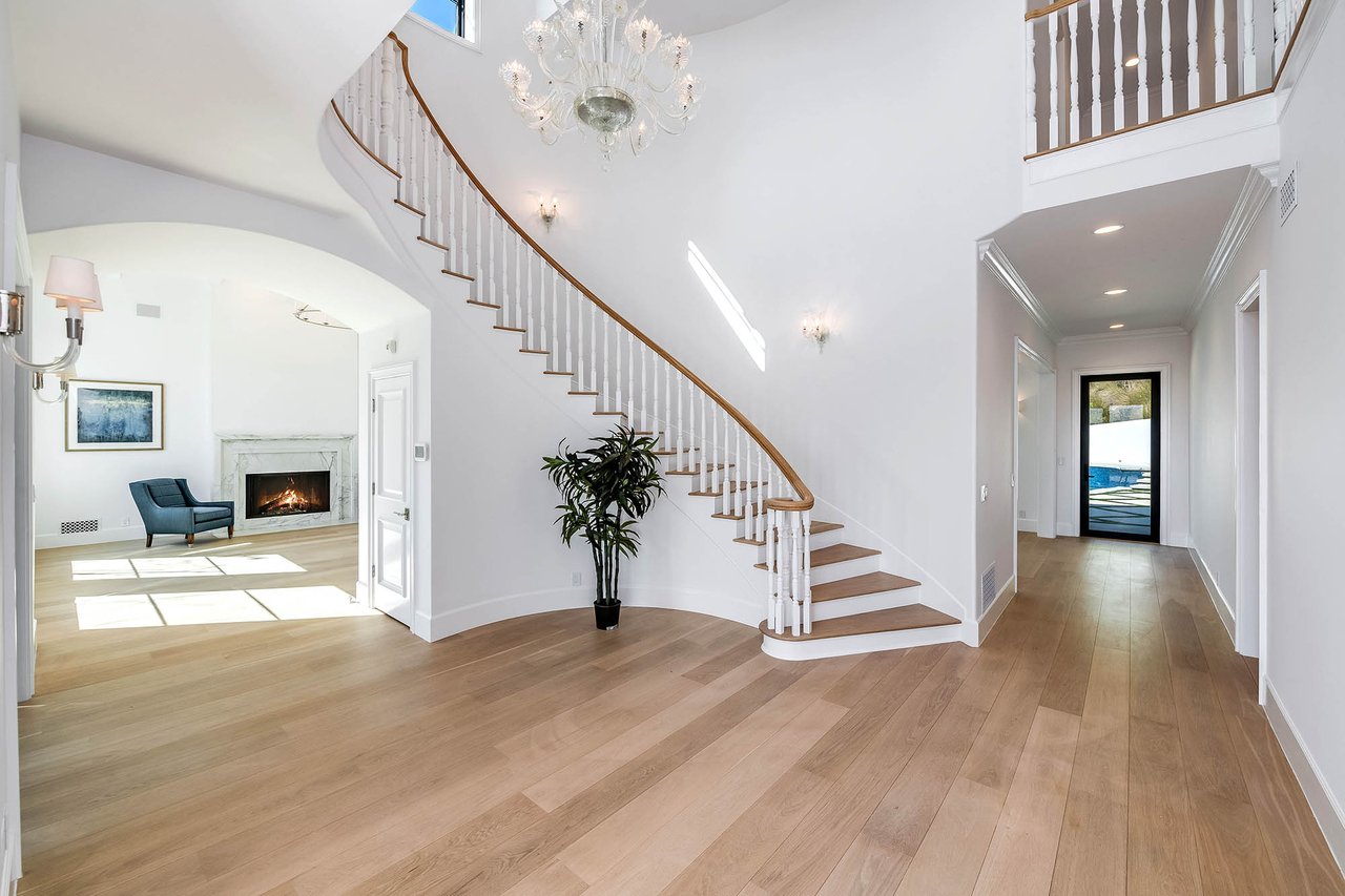 1348 Marinette Rd, Pacific Palisades 