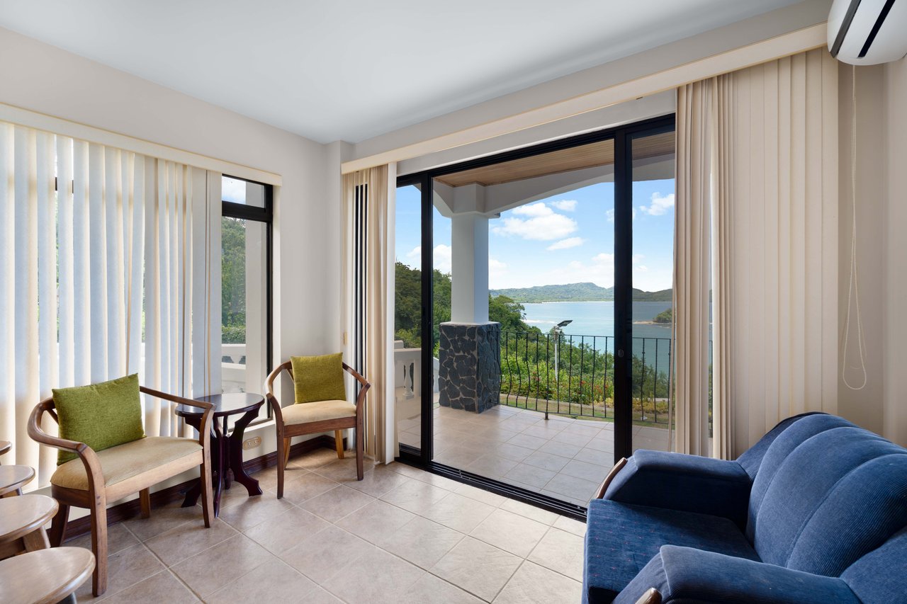 Flamingo Cove #1 | Spacious 2-Bedroom Ocean View Condo.