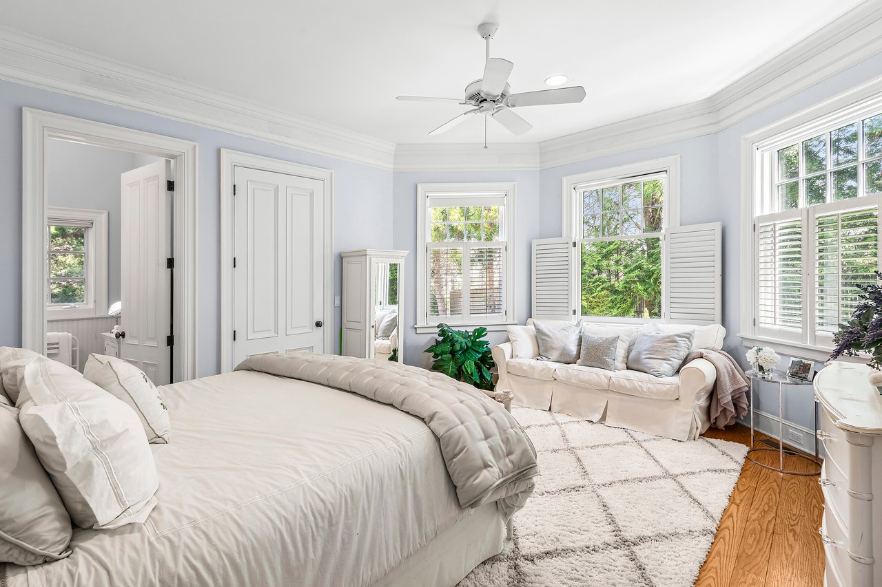 16 Beech Hollow Court