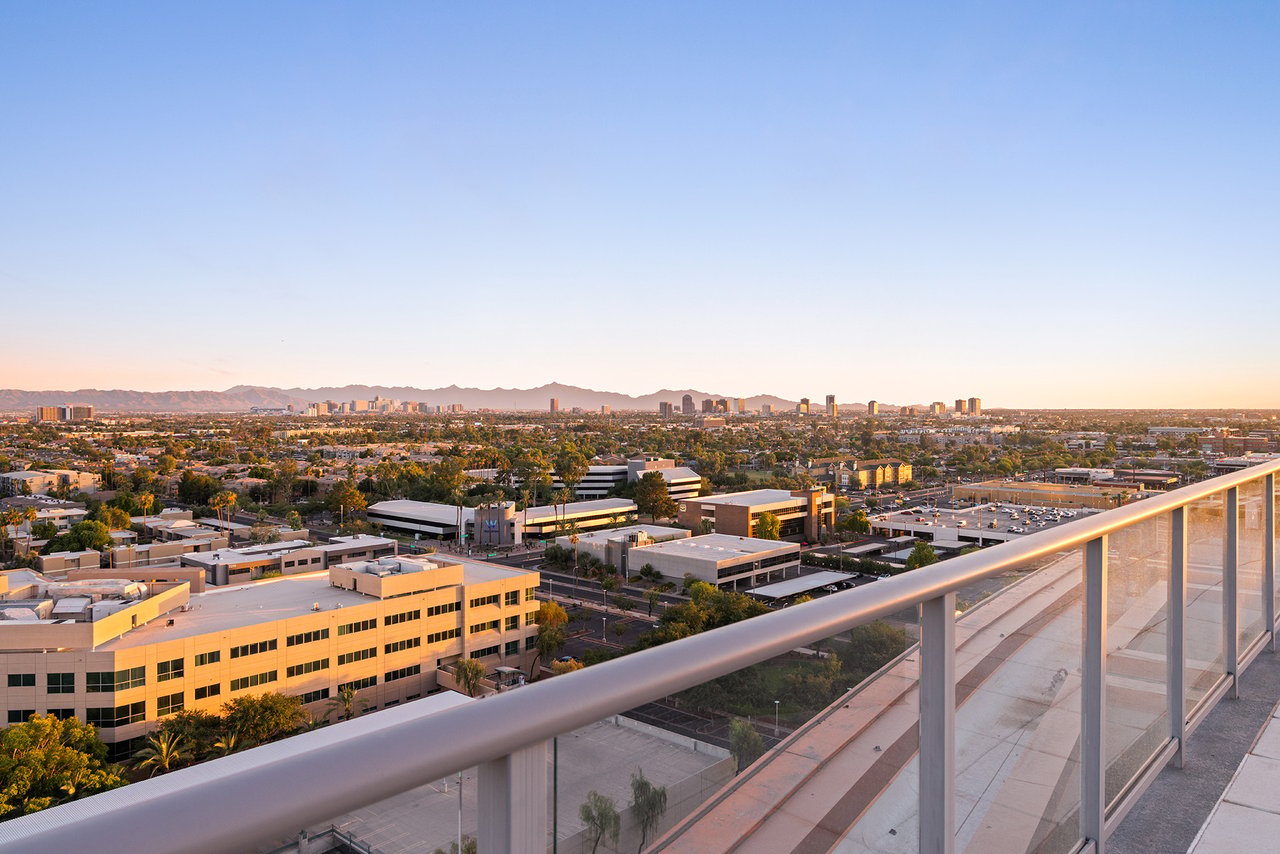 2211 E CAMELBACK Road 902