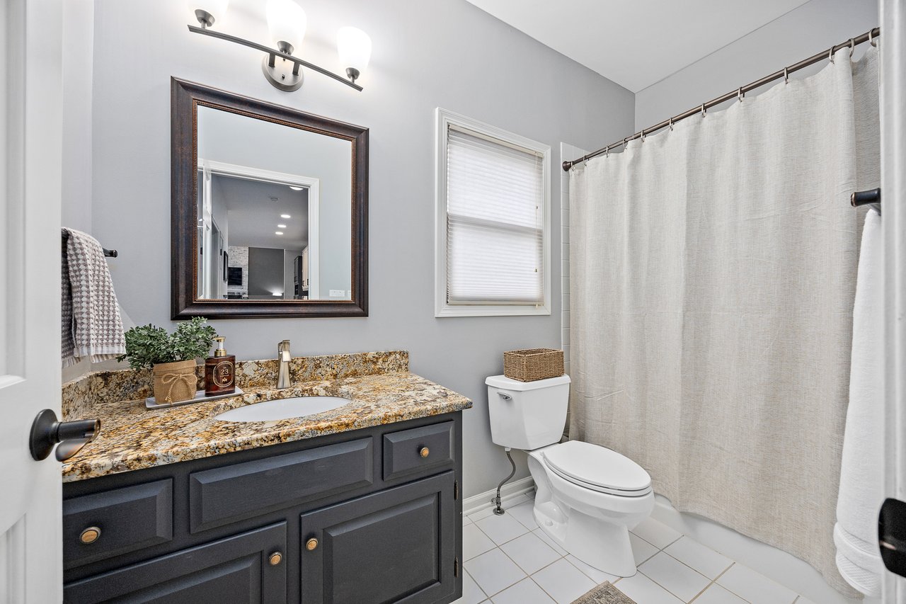 6208 Osage Ave, Downers Grove