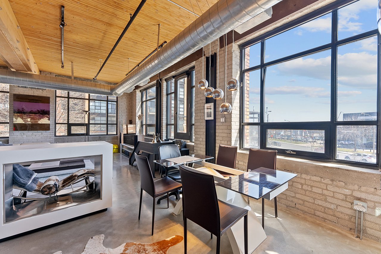 68 Broadview Ave S Unit: 203
