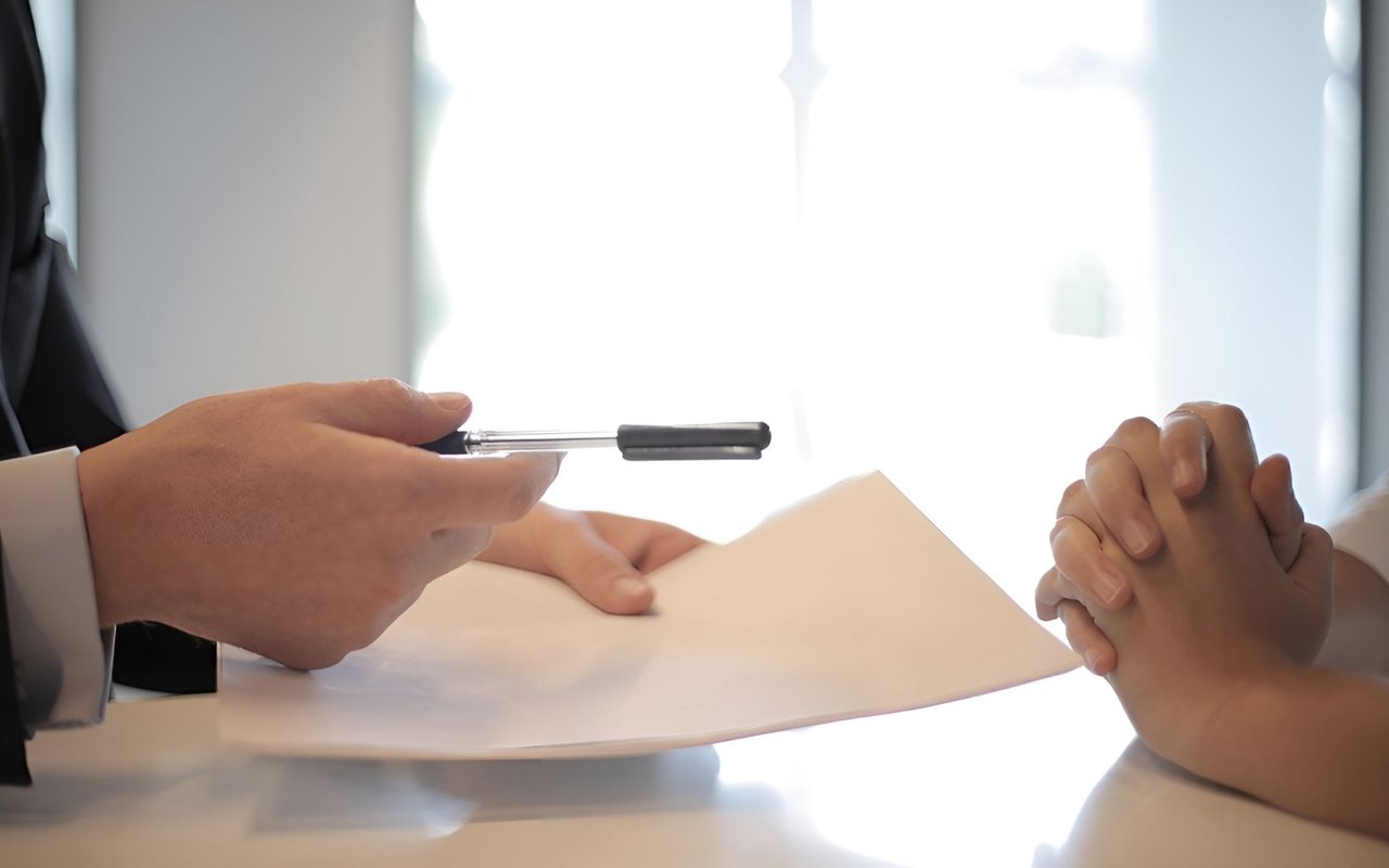What Type of Service Should I Expect When Choosing an Agent to Sell my House?
