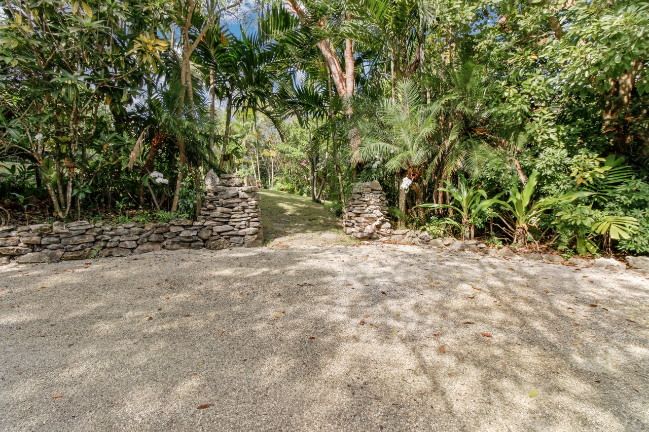 Lyford Cay | Private, Hidden Gem